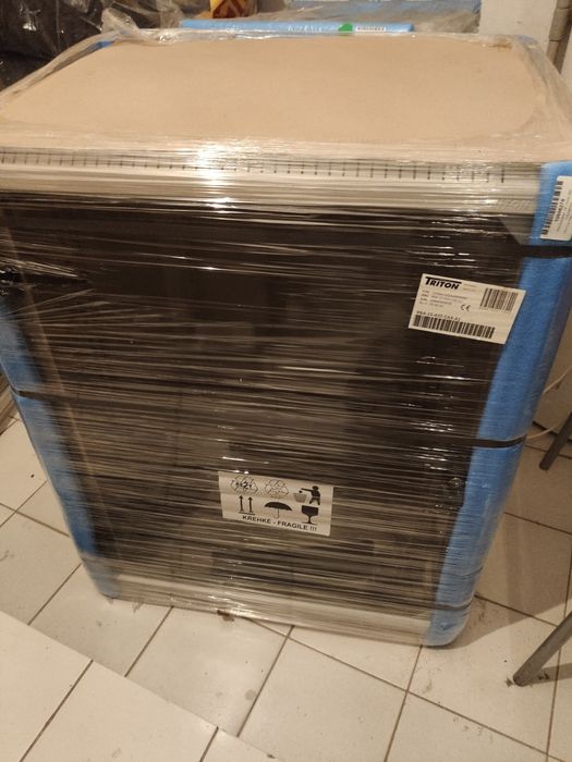 Szafa rack 19" 15U teleinformatyczna Triton RBA-15-AS5-CAX-A1