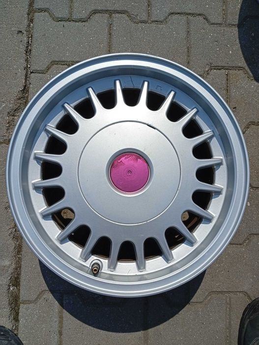 Felga aluminiowa BMW 5x120 7jx15 ET20 Nr.167