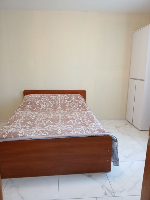 Центр 2к подобово світло  не вимикається