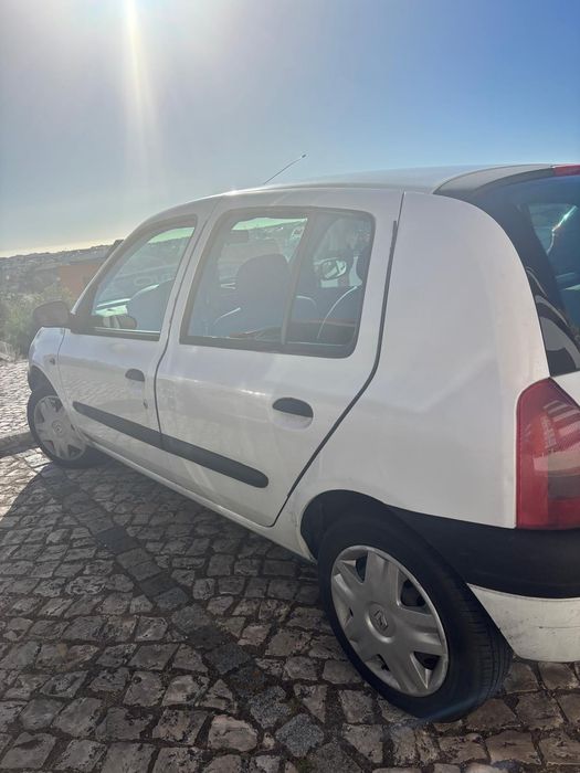 , Renault Clio, ano 2001