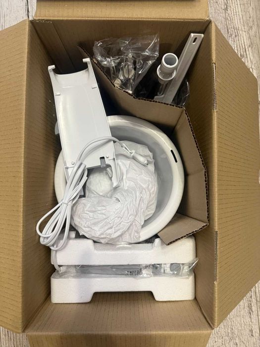 Продам Міксер Bosch MFQ36490