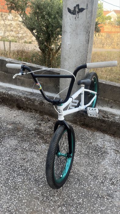 Bicicleta bmx em excelente estado