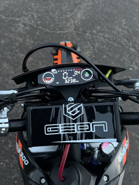 Продам мотоцикл Geon 300r