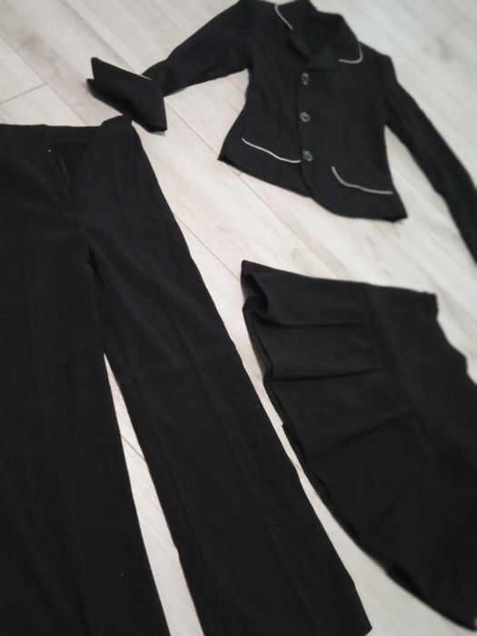 Шкільна форма для дівчинки 134-140 см(4 предмета)