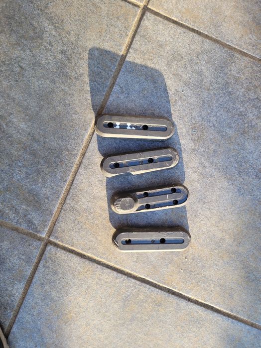 Zaślepki do hulajnogi Xiaomi m365 oryginalne, z śrubami do montażu