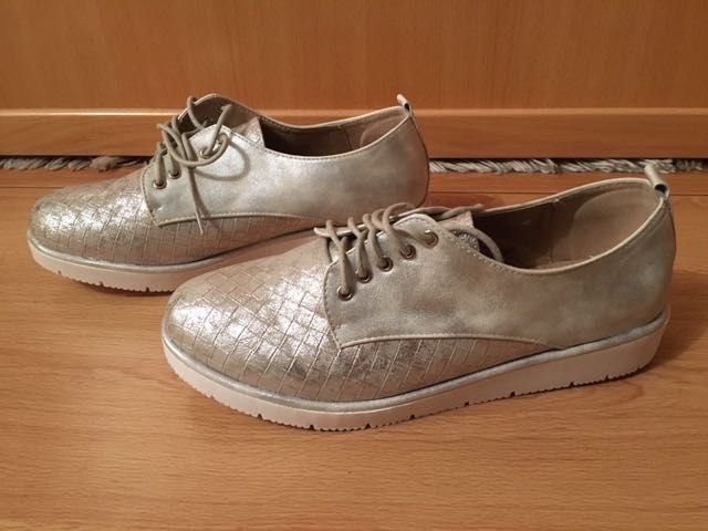 Sapatos Prateados Nº 40 Novos