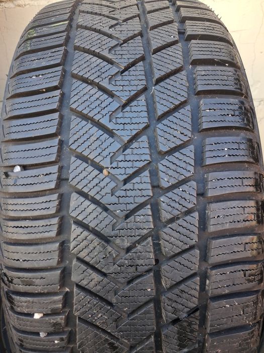 распаровка шины б/у 225/40 r18  Sunny Winter-maX