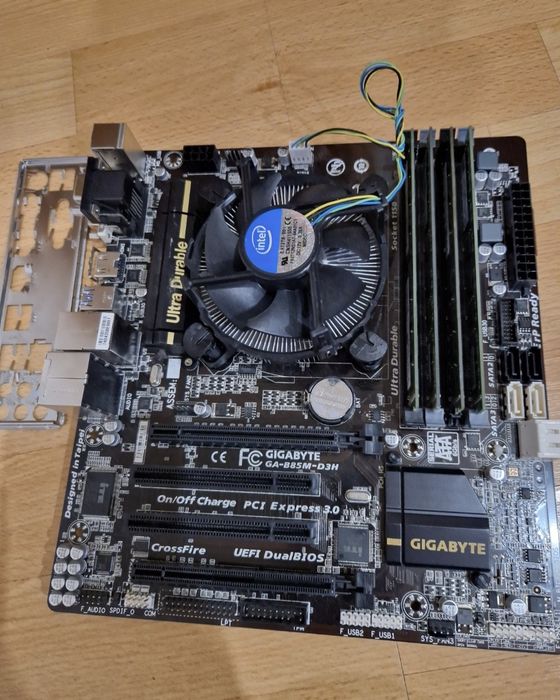 Intelcore i5-4570 3.2-3.6ghz/МатеринкаB85/16gb память Бистрий комплект