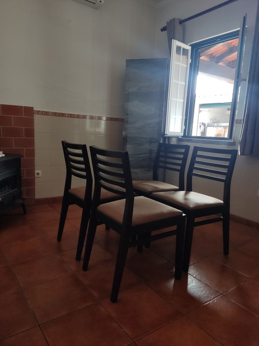 T2 + 1  95m2 úteis 163m2 brutos