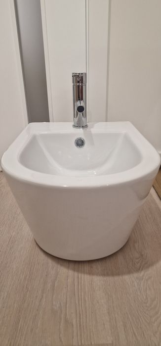 Bidé suspenso Sanindusa URBY