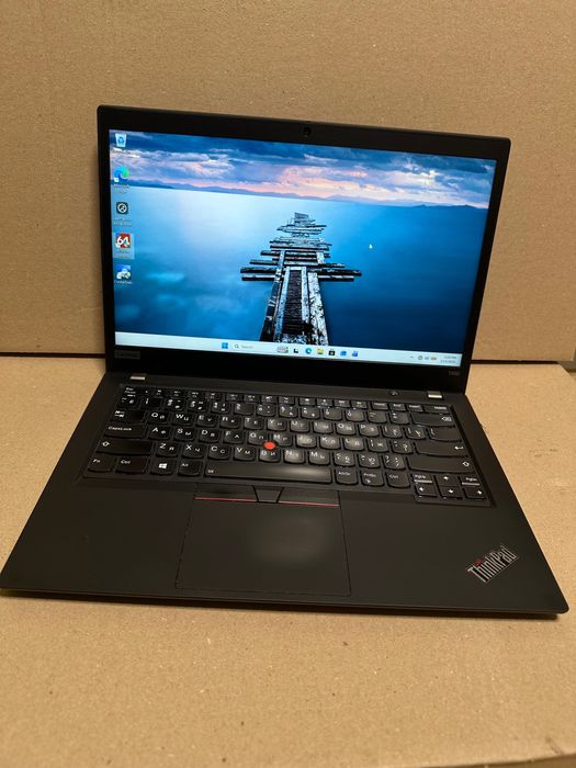 Ноутбук Lenovo ThinkPad T490 б/у, RAM 8Gb, NVMe 256Gb.