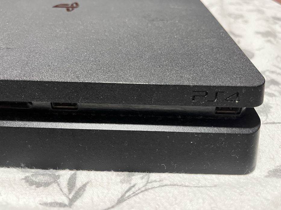 Ps4 Slim 500gb + Comando + Jogos - Excelente estado