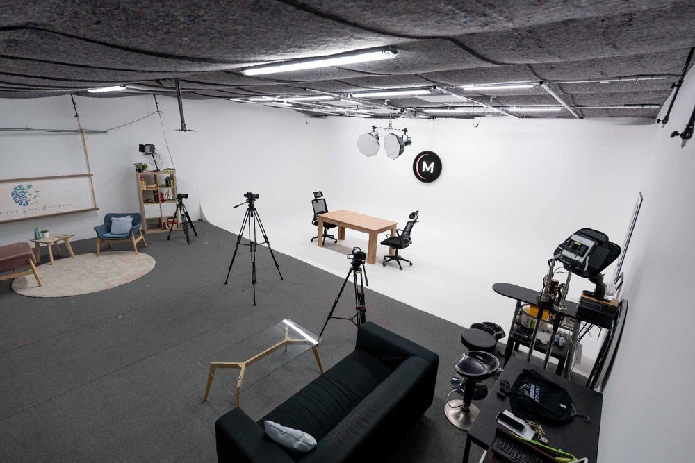 Aluguer de Estúdio Multimédia em V. N. de Gaia (Foto Vídeo Podcast)