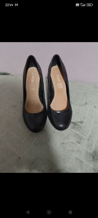 Buty na szpilce G2G