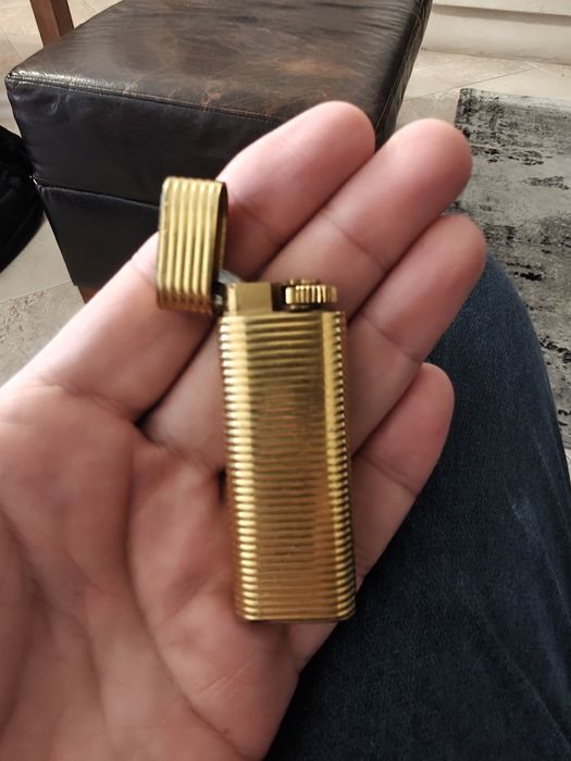 Isquerio cartier em ouro anos 70