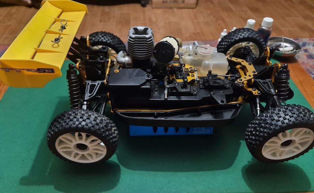 R/C Ultrex Evo 4WD escala 1:8