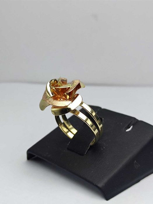 Каблучка золото 750*