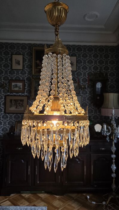 Mały Kryształowy Żyrandol Lampa z Kryształkami Kalisz Mosiężny