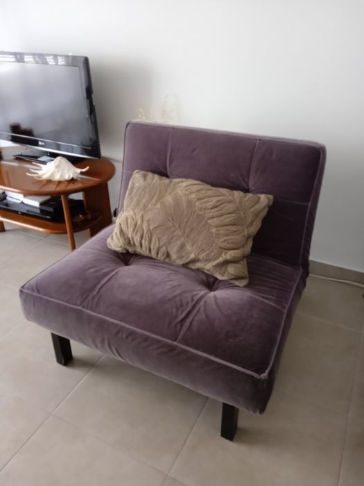 Sofá de 3 lugares mais poltrona