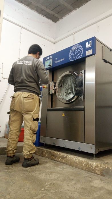 LFA Maquina de lavar roupa industrial 20kg