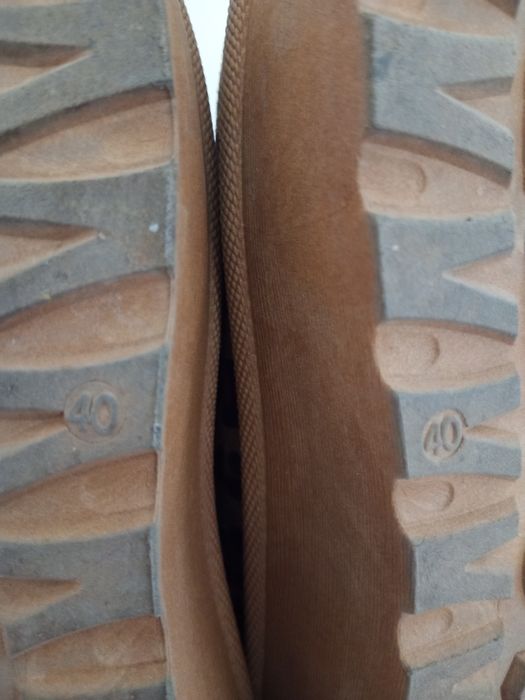 Sapatos 40 plataforma com detalhe étnico