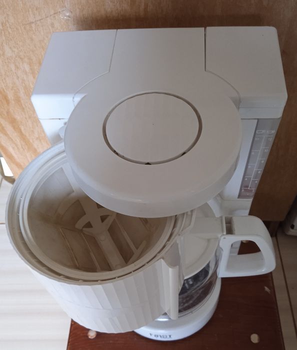 Кофеварка капельная