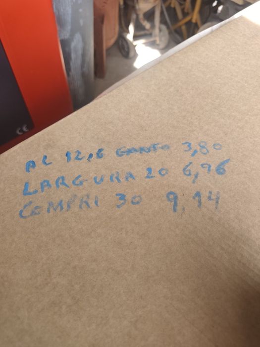 Garagem nova na caixa