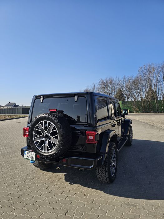 Jeep Wrangler 2023 VIN 1C4RJXU66RW163211 фото оголошення 12 з 17