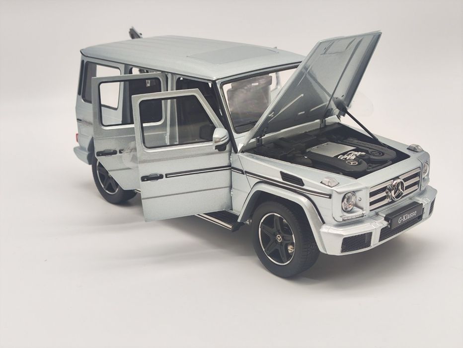 Mercedes Benz G Klass W463 iScale 1/18 1:18 1 18