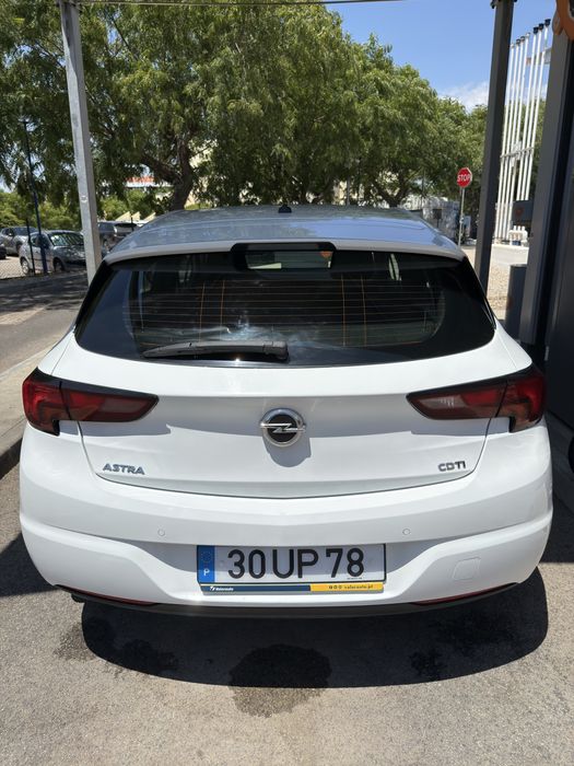 Opel Astra 2018   1.6 diessel