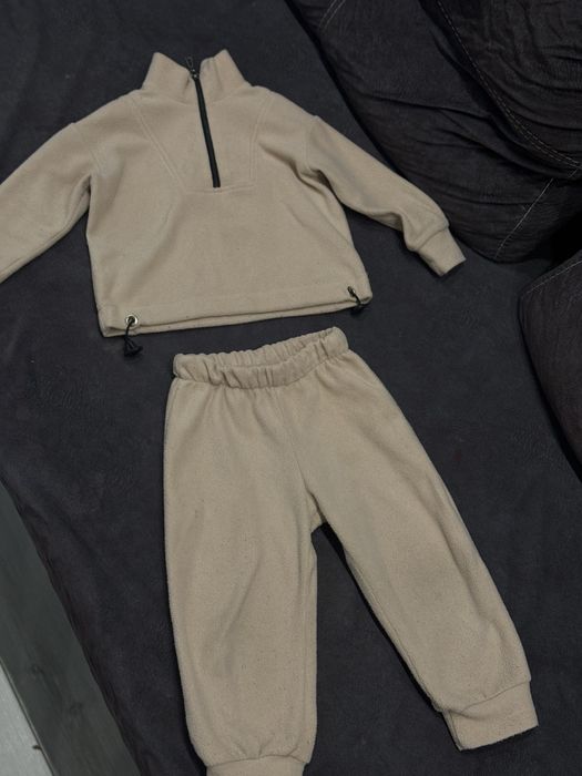 Теплий флісовий костюм