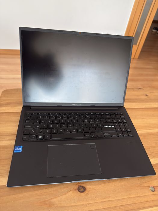 Asus VivoBook F1605VA 16", intel core i7