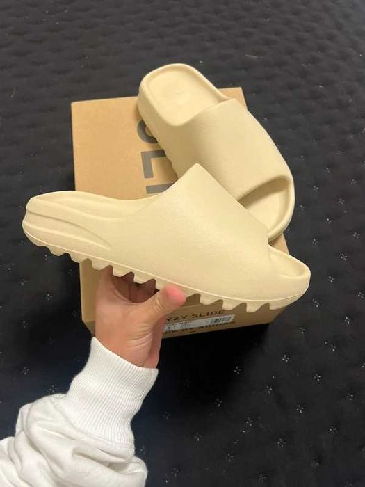 Adidas Yeezy Slide bone R.42