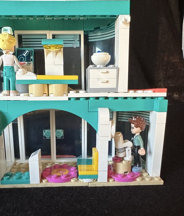 Lego Friends Городская больница