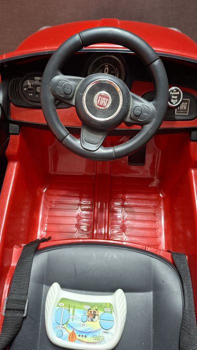 Carro a bateria Fiat