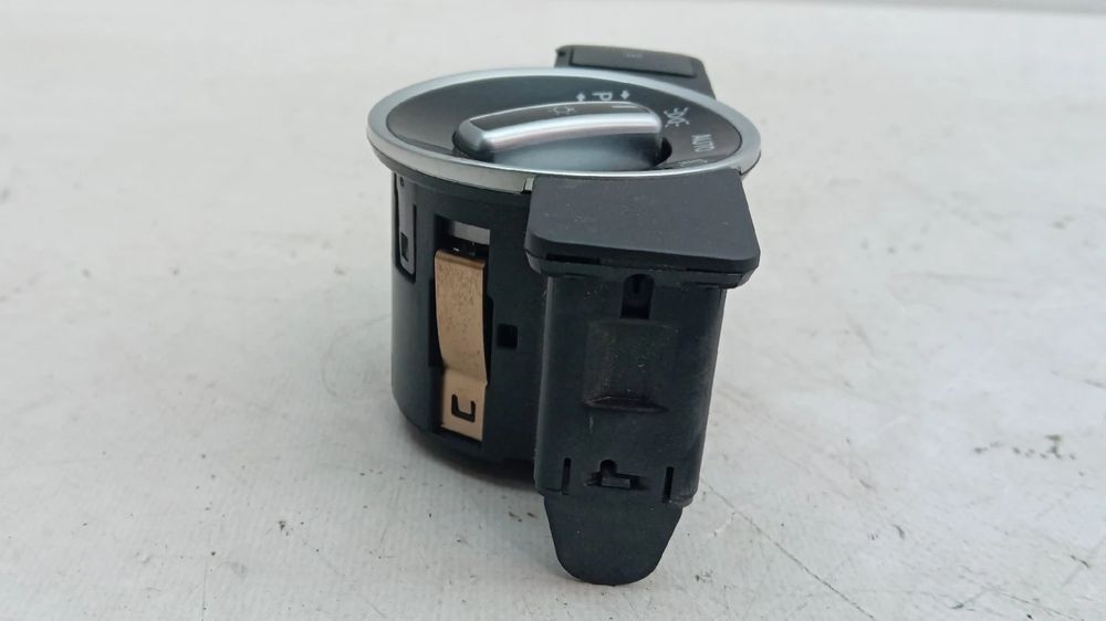 Botão / interruptor de luzes MERCEDES-BENZ Classe B (W246, W242)