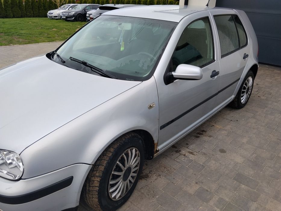 VW golf 1.4 dobry stan