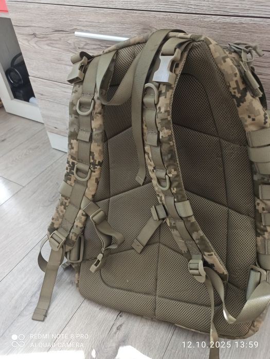 Рюкзакаки військові