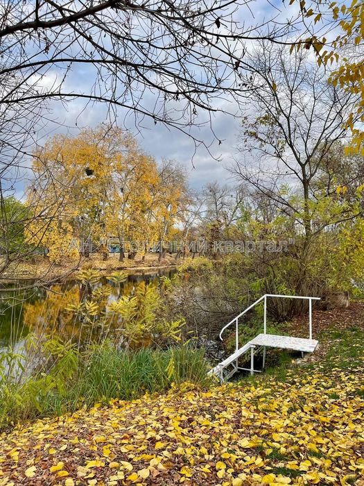 Продаж дачи та ділянки вул.Садова-131 метро Славутич