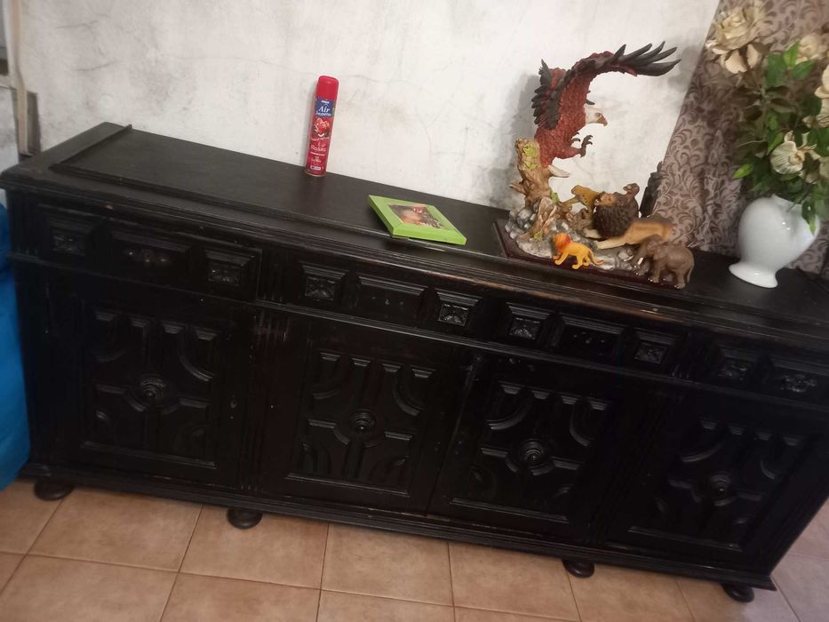 ARMÁRIO DE MADEIRA por apenas 40 euros