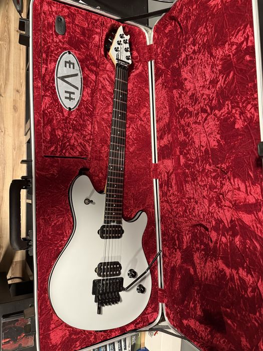 Gitara elektryczna EVH Wolfgang Special