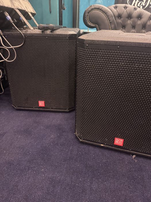 SISTEMA de som P.A Line Array BST