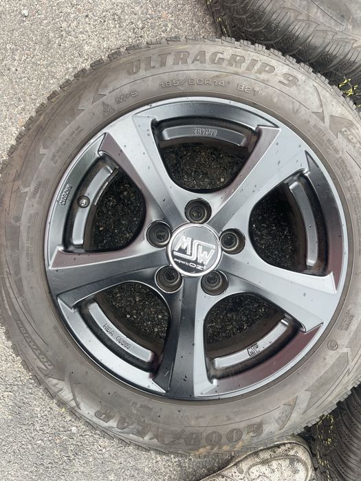 Диски OZ Audi,Toyota,Skoda,Subaru 4шт 6Jx14 ET 38 5/100 DIA 57.1