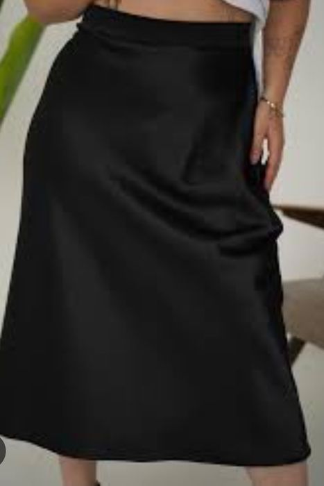 Спідниця жіноча міді атласна zara M,юбка шелк zara M,L