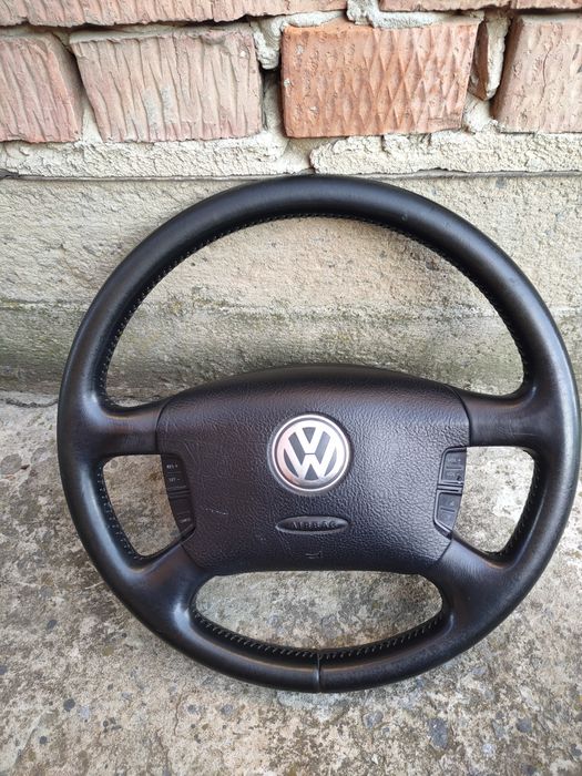 Кермо рульове колесо з кнопками Volkswagen  T5 multivane