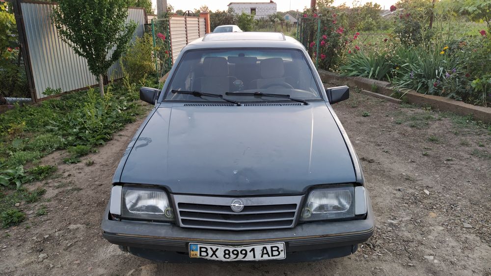 Продам Опель Аскона обмен