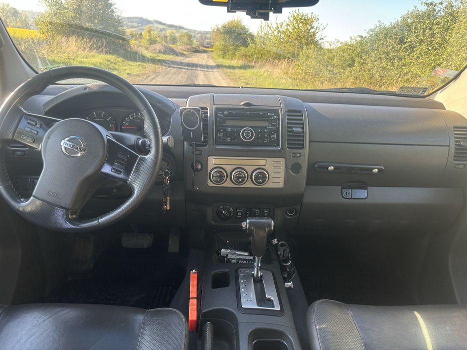 Nissan Navara D40