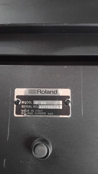 Keybord Roland e66