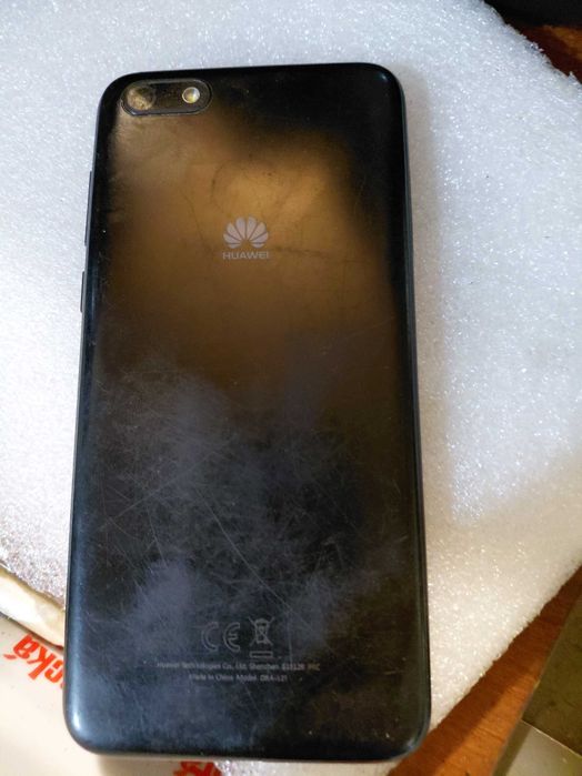 Продам тнлефон хуавей робочий недорого