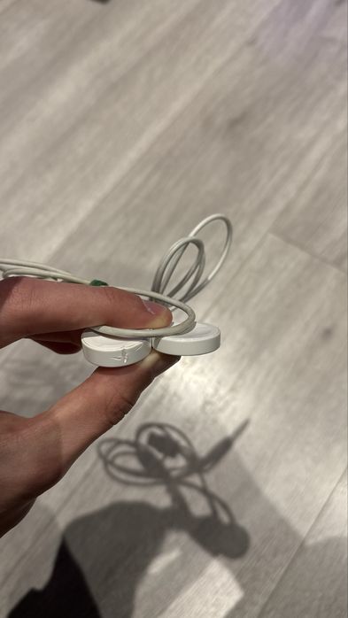 Oryginalne ładowarki Apple Watch